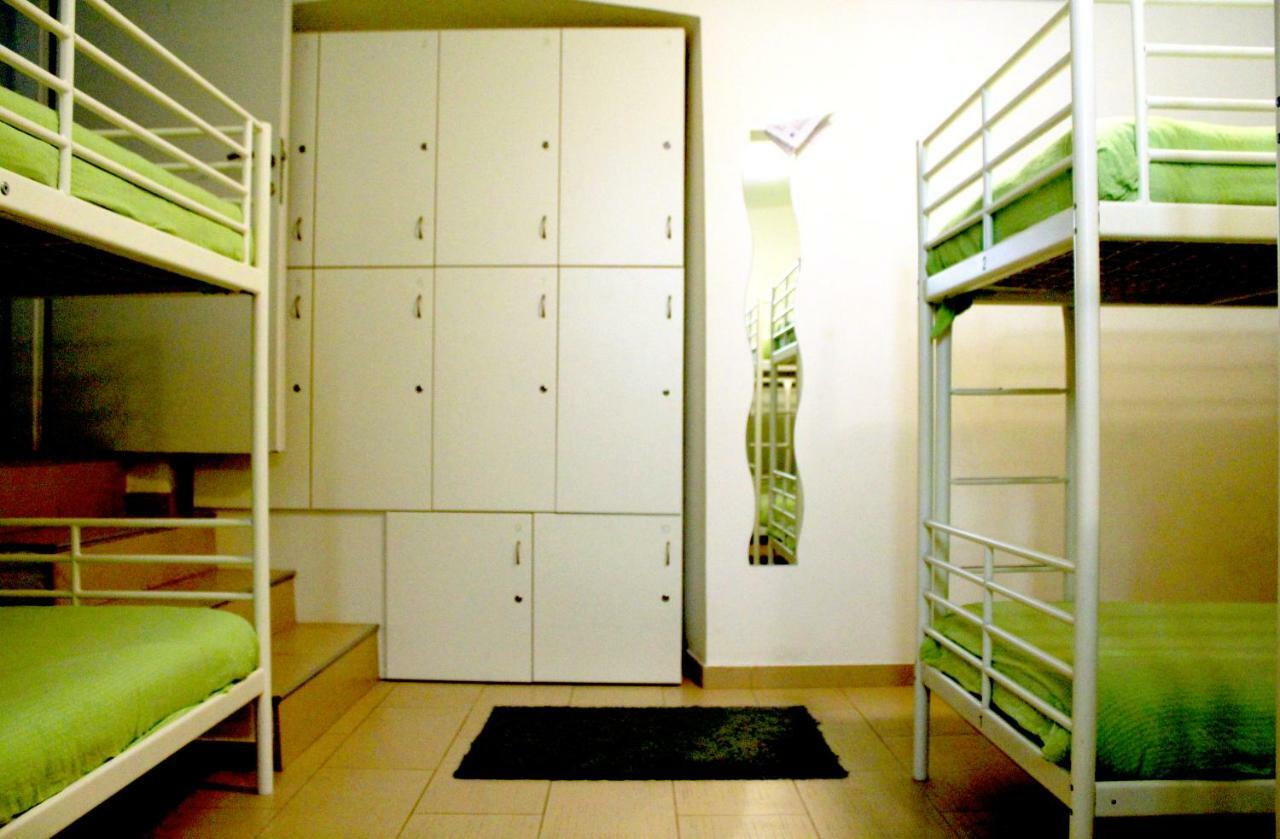 Hostel Mare ชิเบนิก ภายนอก รูปภาพ
